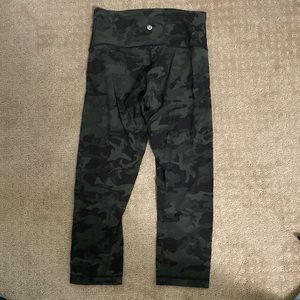 Camo Lululemon athletic pants